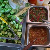 ข้าวแกงเปิดหม้อ สาขาอ้อมน้อย