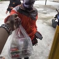 บรรยากาศ สเต็กอิ่มฮับ สาขาพระประแดง พระประแดง