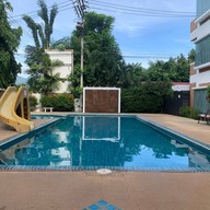 บีทู รีสอร์ท