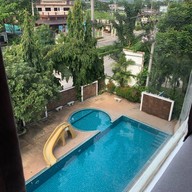 บีทู รีสอร์ท