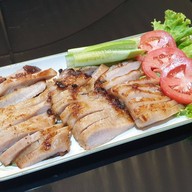 เมนูของร้าน คอหมูย่างหน้าหงาย ไทรน้อย