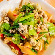 อร่อยง่าย ตามสั่ง