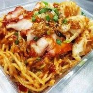 [ เอเชียบะหมี่เกี๊ยวหมูย่างอบน้ำผึ้ง ]