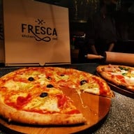 เมนูของร้าน Fresca Kitchens & Deli