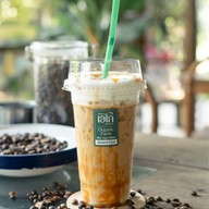 เมนูของร้าน ร้านเย็นตาโฟโคตรเครื่อง นครปฐม วัดทัพหลวง