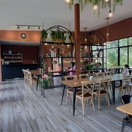 บรรยากาศ ร้านอาหารสวนผึ้งไฮแลนด์