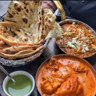 Bombay delight Indian kebab and Biryani- อาหาร อินเดียแบบ Halal ประตูน้ำ