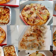 ร้านพิซซ่า I am pizza สาขา โลตัส โก เฟรช ปากซอยกันตนา ซุ้มสีดำแดง