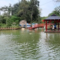 บรรยากาศ สวนผึ้งไฮแลนด์