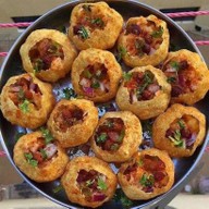 Bombay delight Indian kebab and Biryani- อาหาร อินเดียแบบ Halal ประตูน้ำ