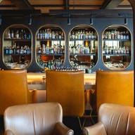 008 Bar