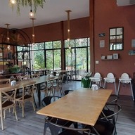 บรรยากาศ ร้านอาหารสวนผึ้งไฮแลนด์