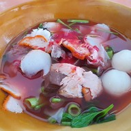 เย็นตาโฟเกาะเสือ