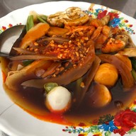 เมนูของร้าน ดร.เย็นตาโฟ เบตง