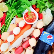 99Meatball ยำลูกชิ้นนึ่งสมุนไพร แซ่บซี๊ดซ๊าด