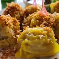 เมนูของร้าน ยูต้มเลือดหมู ในเมือง