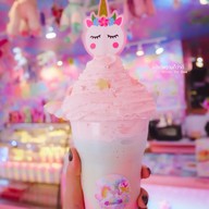 Unicorn Café สาทร