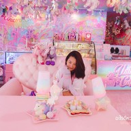 Unicorn Café สาทร
