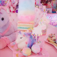 Unicorn Café สาทร