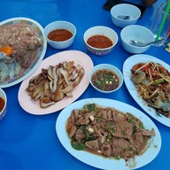 เมนูของร้าน ป้าสีหมูจุ่ม