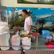 จุ่มนัว ยายพัด