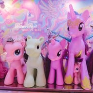 Unicorn Café สาทร