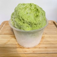 Bingsu Boat บิงซูลงเรือ ตลาดน้ำเรือบิน