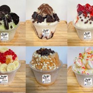 Bingsu Boat บิงซูลงเรือ ตลาดน้ำเรือบิน