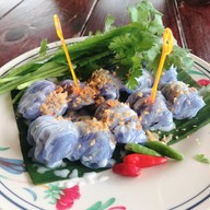 เมนูของร้าน ก๋วยเตี๋ยวเรือ ทองธารา