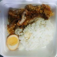 ข้าวขาหมู-ข้าวมันไก่ เจ๊สุอิ่มอร่อย