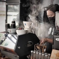 Hacking Coffee Roasters ลาดพร้าว 64