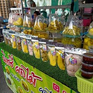 ครัว 2 พี่น้อง ยำแซ่บซี๊ด & ตามสั่ง & ผลไม้ดอง หน้าวัดสำโรง บางกรวย เอาที่สบายใจ