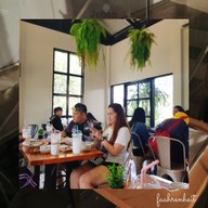 Miint Coffee&Bistro