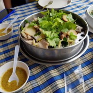 เมนูของร้าน เฮือนหลวงพระบาง