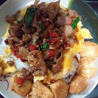 ร้านกัญจน์เองกะเพราภูเขาไฟ&ซิอาวาเสะโอเด้ง ชาบู หม่าล่าเสียบไม้ สาขาคูคต ลำลูกกา