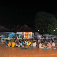 ถนนคนเดินหน้าวัดภูมินทร์