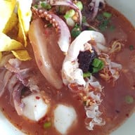 เมนูของร้าน น้องปุยฝ้ายก๋วยเตี๋ยวต้มยำไข่ลวก ณ เชียงแสน