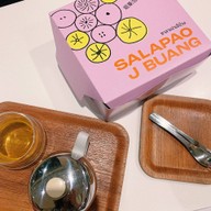 ซาลาเปาเจ๊บ้วง by @LIUJIACHA