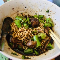 ก๋วยเตี๋ยวเรือ ป.ประทีป สนามบินน้ำ