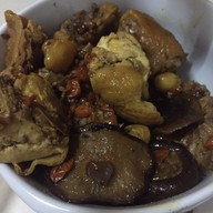 ราชาไก่ต้มน้ำปลาลุงกะป้า