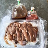 ลูกอิน ข้าวเหนียวหมู ซ.7