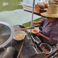 บรรยากาศ ป้าเหรียญก๋วยเตี๋ยวหมู