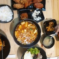 เมนูของร้าน KAEUL ไก่ทอด-อาหารเกาหลี