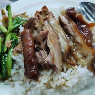 เมนูของร้าน ร้านอุไรข้าวมันไก่ข้าวขาหมู