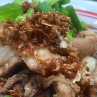 ครัวแม่นาย ถนนดินแดง1