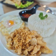 เมนูของร้าน ฉัน. อาหารเช้าและกาแฟ พิษณุโลก