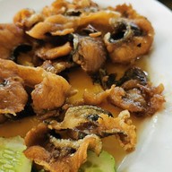 เมนูของร้าน ครัวแปดริ้ว