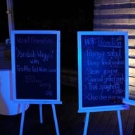 Sea.Fire.Salt ไม้ขาว