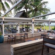 Sea.Fire.Salt ไม้ขาว