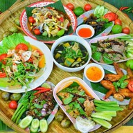 แซ่บปากบางนา